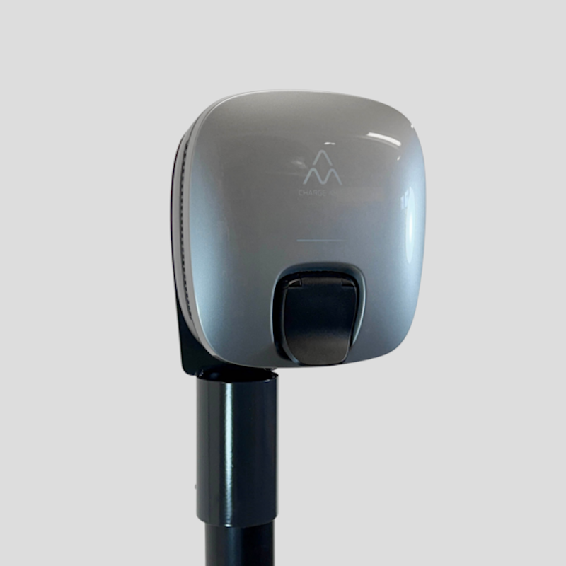 Charge Amps Luna Stolpe